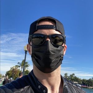 Meet your Posher, Leo slavko